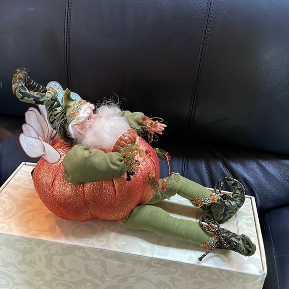 Mark Roberts Pumpkin Pie Fairy Shiny Large - Picture 5 of 16